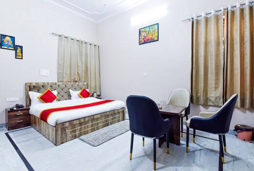 HOTEL NEAR JAIPUR