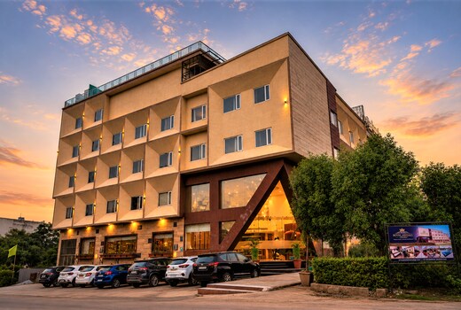Hotel Royal Aravali