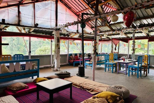 Hostel 360 degree Jibhi