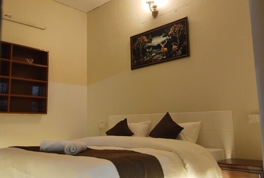 B&B Dharmeshvar homestay