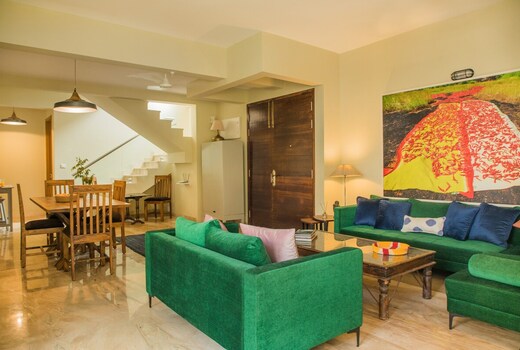 Luxury 4BHK Villa with Pvt Pool by tisyastays