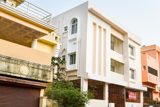 Hotel O Shiv Sai Palace
