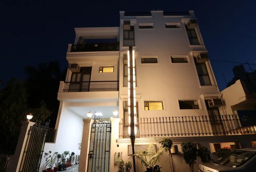 Hotel Radiance Inn