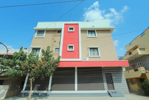 FabHotel Shaz Residency