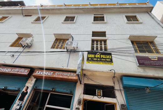 Hotel Shree Om Palace