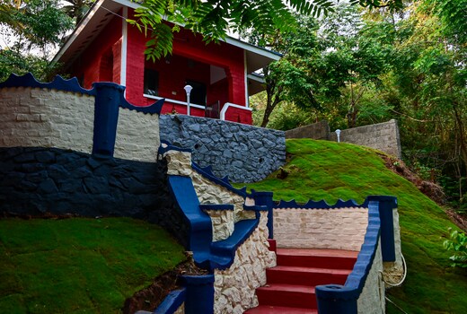 VIP Garden Resort