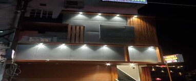 HOTEL SHIVA INN