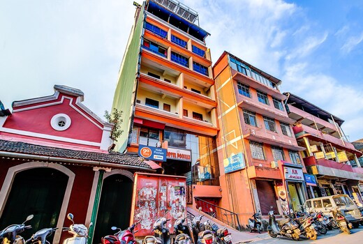 Hotel Poonam