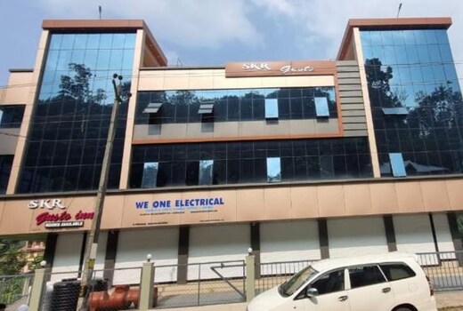 Hotel SKR Gusto Inn