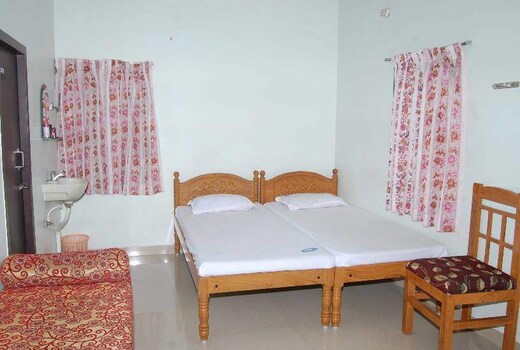 Adams Residency