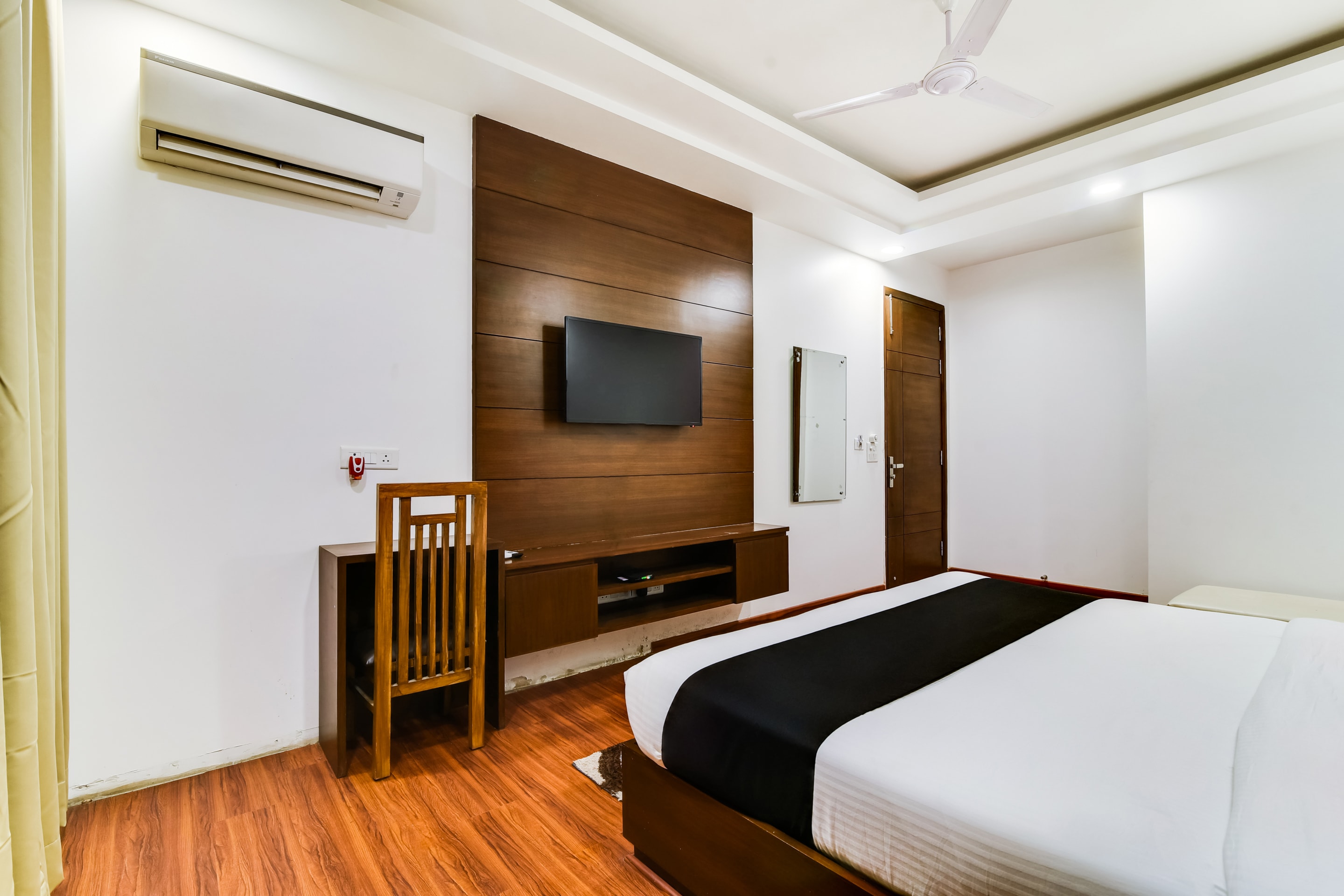 Hotel O by OYO Pink Stays