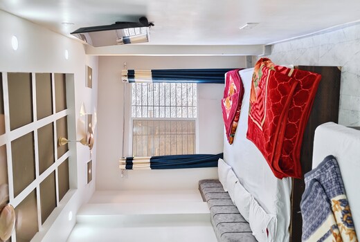 Shree maa kripa guest house