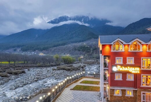 The Pahalgam Shore