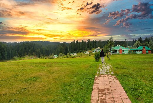 KASHMIR ZEE ZAYN HUTS AND RESORTS