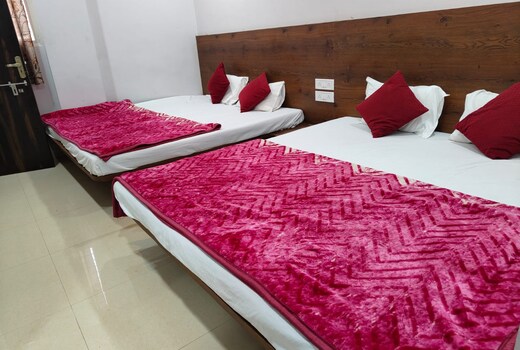 Hotel Dev Prayag Palace