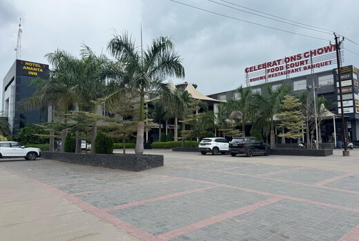 HOTEL ANANTA INN