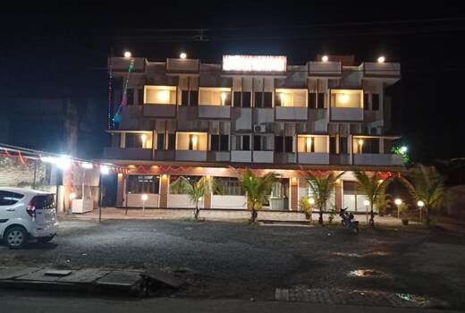 Hotel New Warana