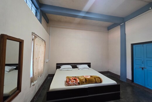 K J Homestay