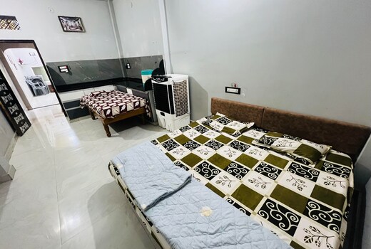 SHREESHYAMHOMESTAY