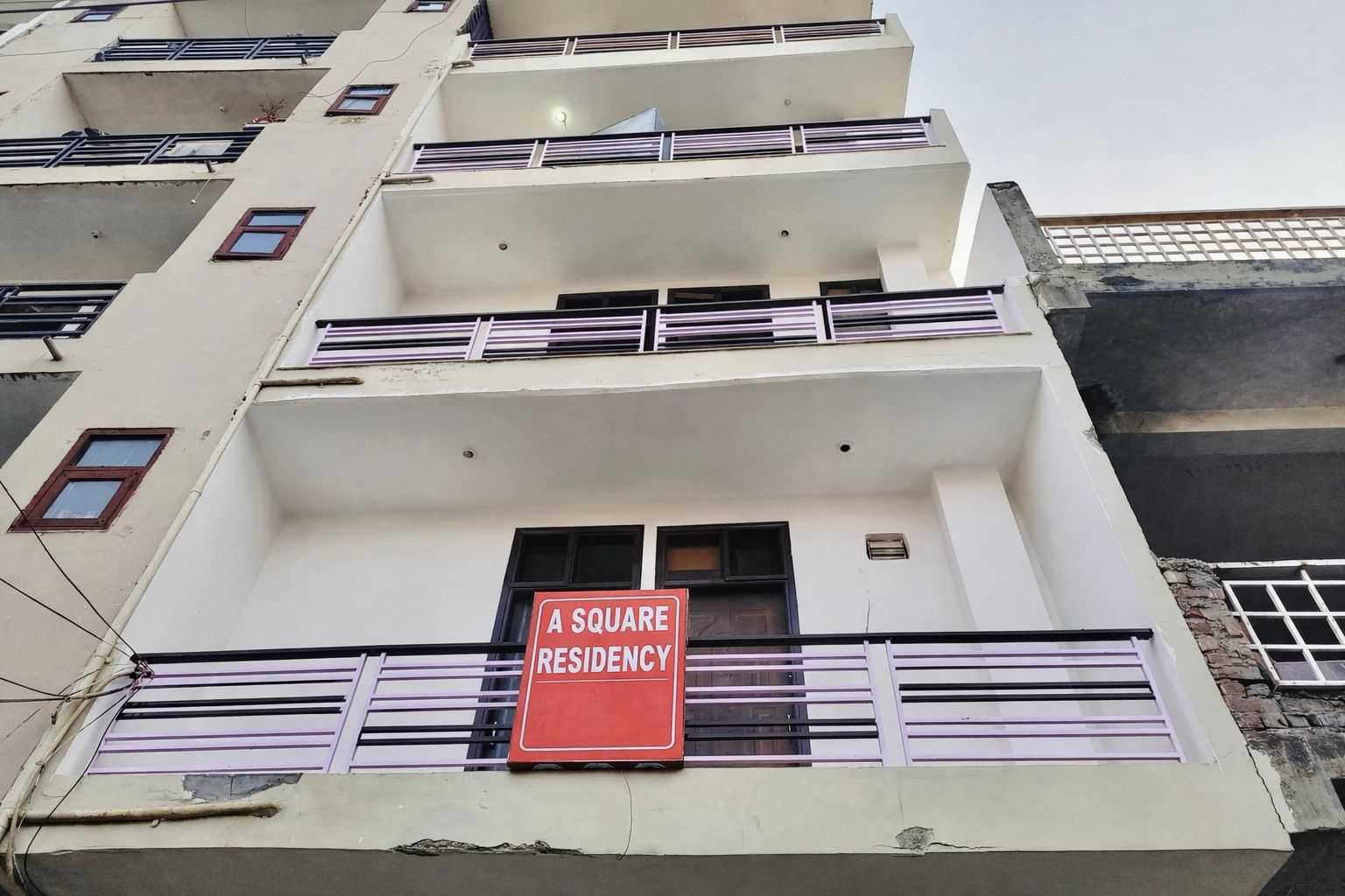 Super Hotel O A Square Residency