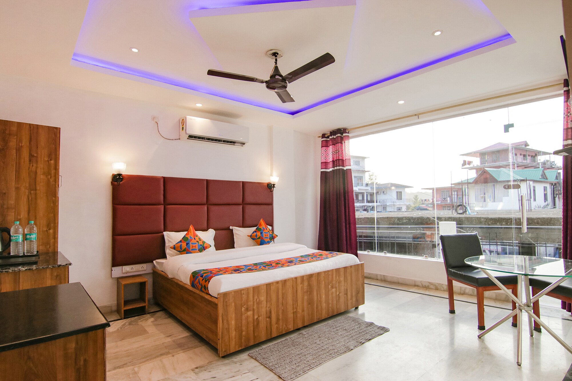 HOTEL GROVER
