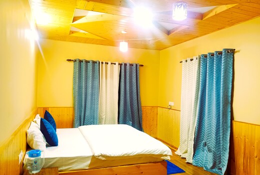 Shree Dev Narayan Hotel Manali