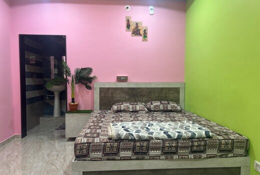 Aras homestay hampi