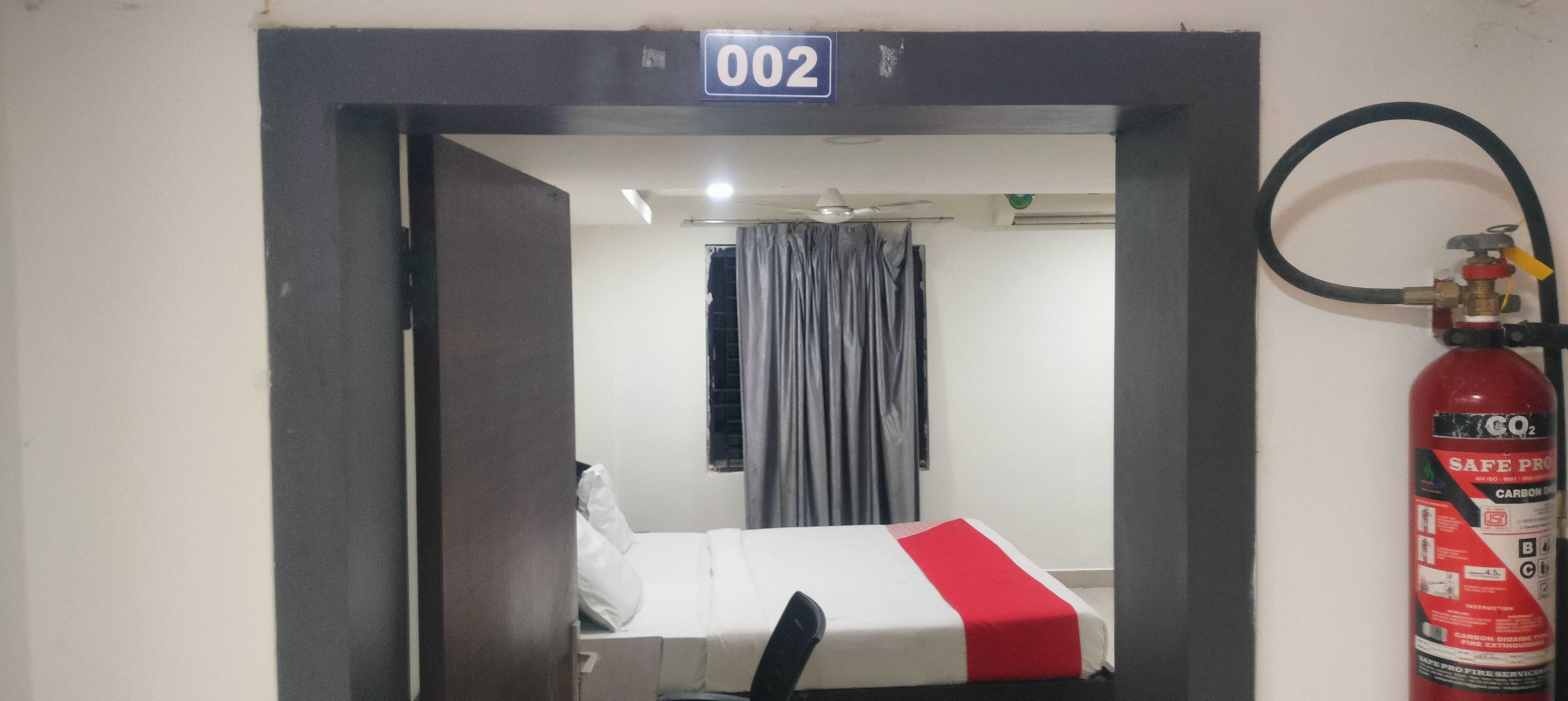 Hotel O Royal Guest House