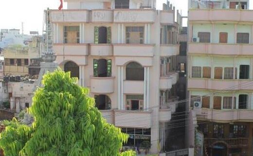 Aniket PG House