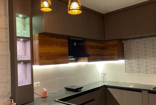 Elva villa A luxurious 3bhk home stay near Kphp