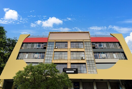 Townhouse Oak PTC Indore Junction