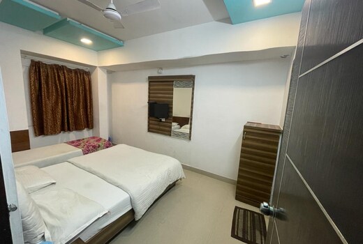 Hotel Nilkamal