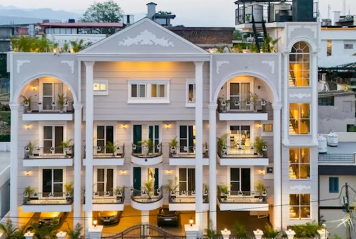 Alaya Stays Kalyan Mansion Primrose 1 Room Apt