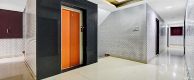 Eleven 43 Hotel & Banquet