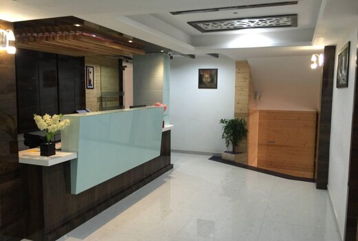 Hotel The Grand Bansi