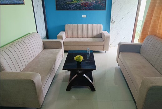 HOTEL RAJESH RESIDENCY