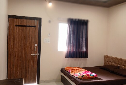 Shree Kesar Palace