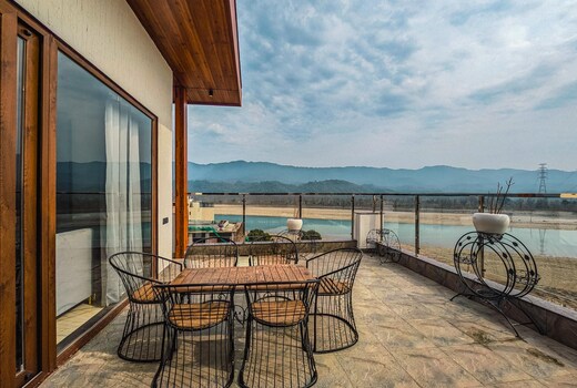 Ganga River View, 3BHK Penthouse, Rishikesh By Homeyhuts