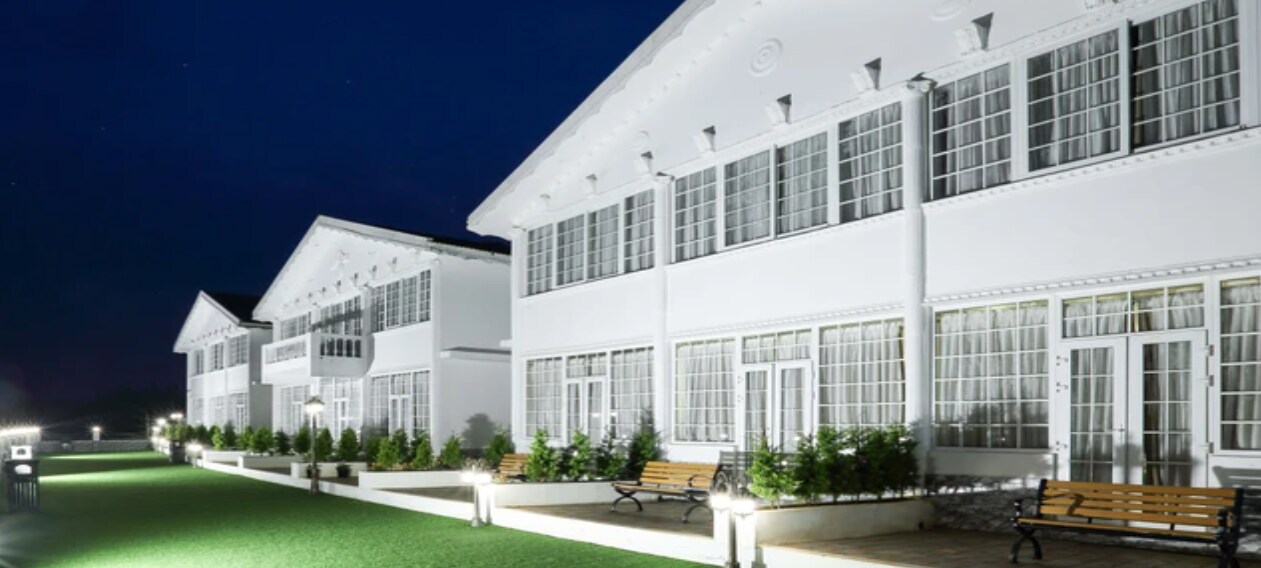 Treebo Skydale Inn & Suites With Mountain View