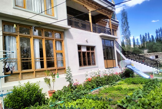 Dol Khang | 10 mins From Mall Road Main Market