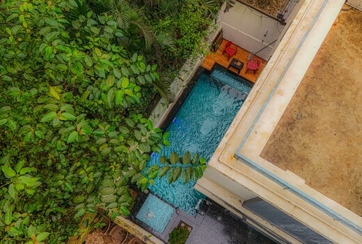 Glorious Villa with Pvt Pool with Jacuzzi, Lonavala