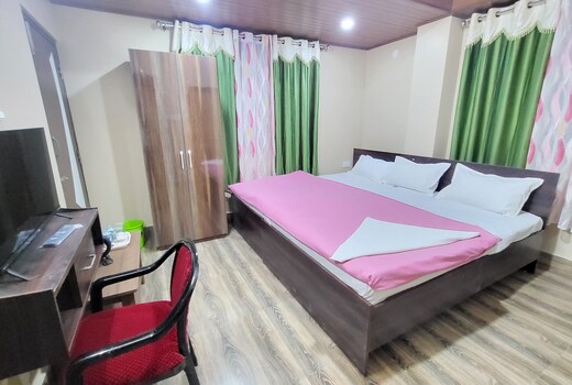 Hotel Diksha Homes