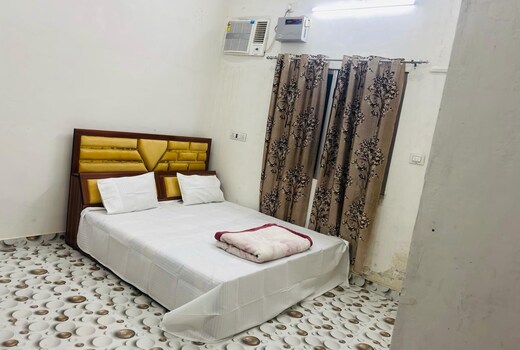 Shri Yamuna Vaishnava Bhawan