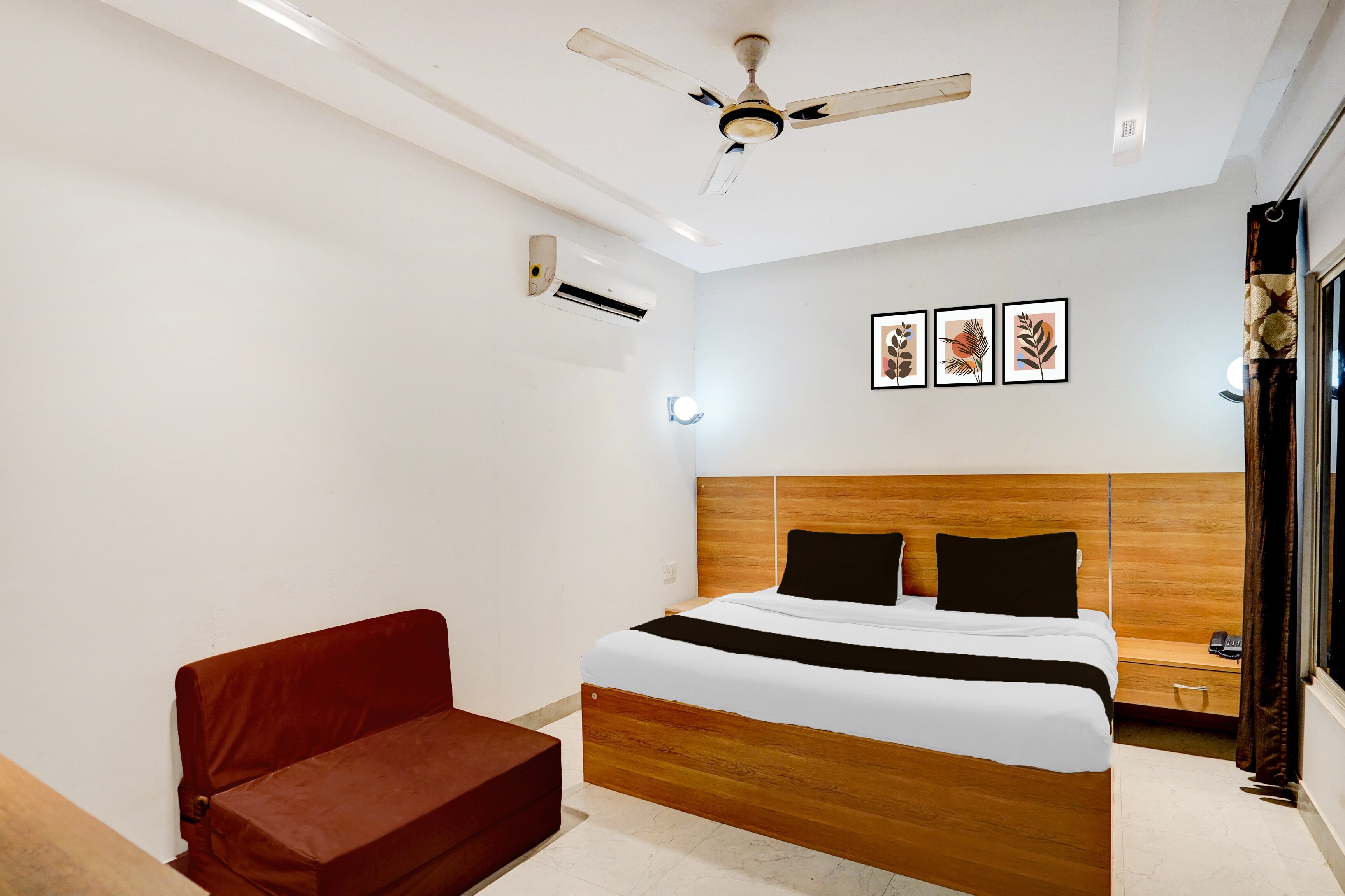 Hotel O The Royal Cargo Resort