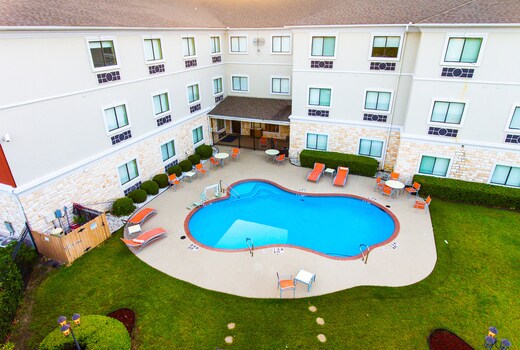 Holiday Inn Express Hotel & Suites Greenville