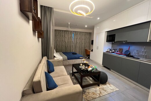 StayVista by Luxury Heights Supernova