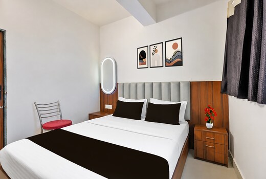 Hotel O Royal Inn