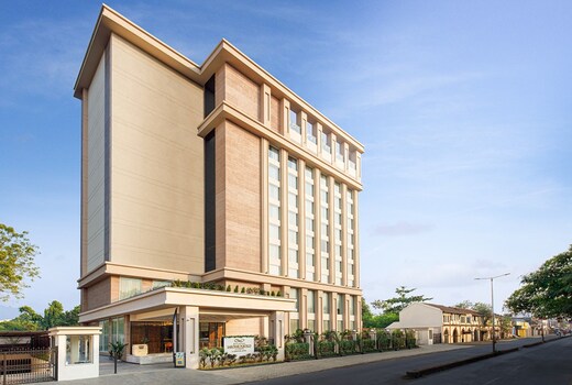 Bellevue Sarovar Premiere Junagadh