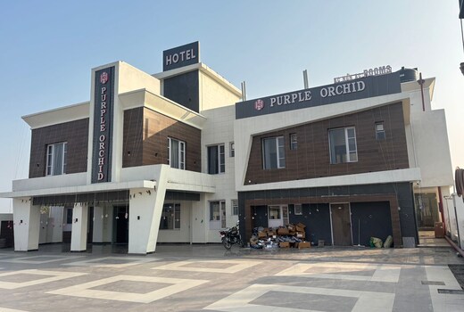 Hotel Purple Orchid