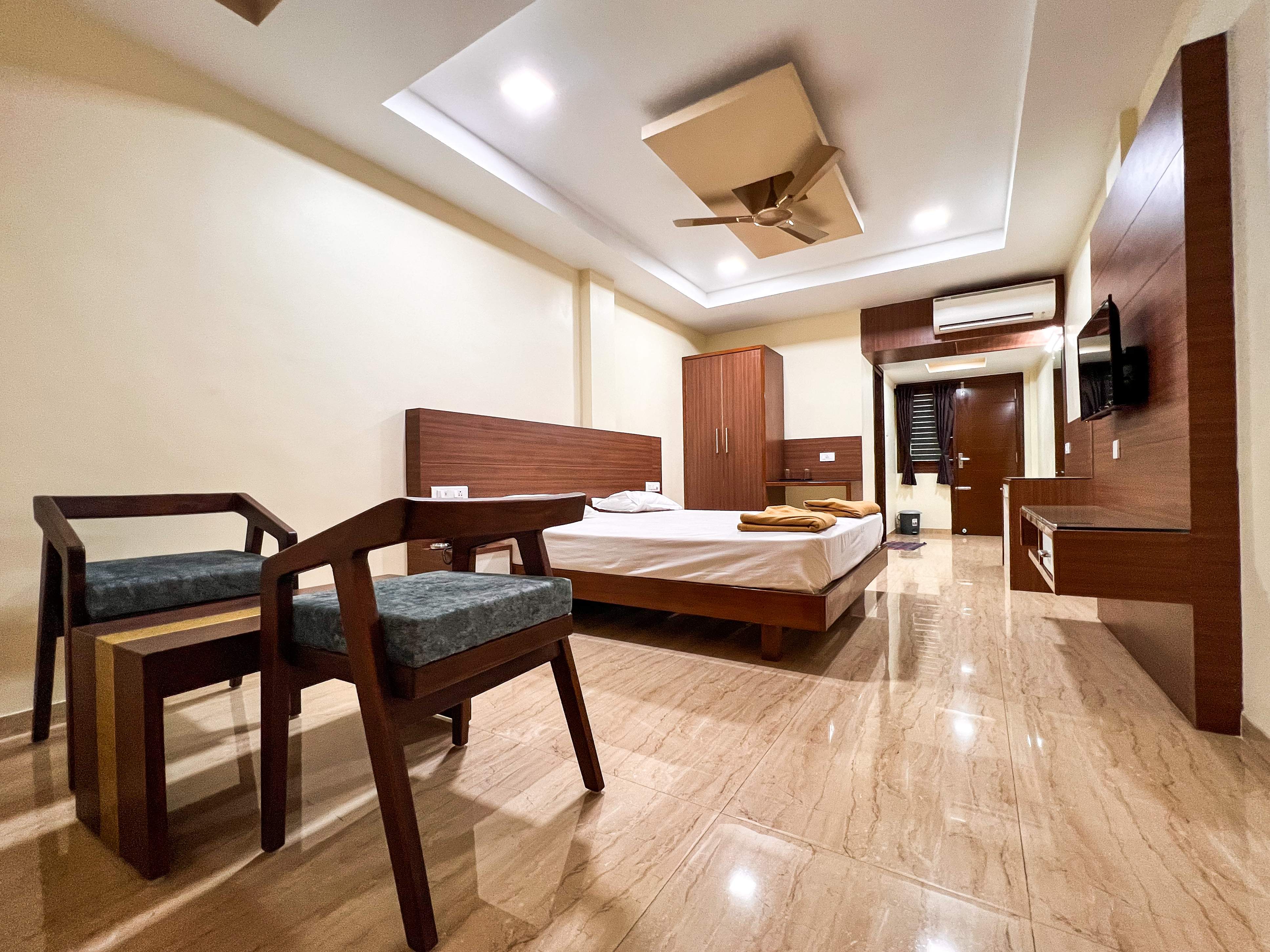 Shri Amman Residency